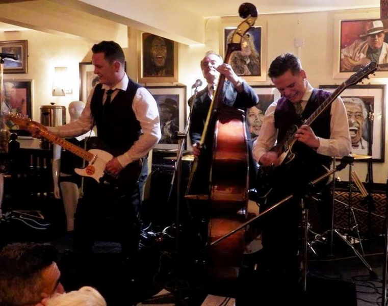 An evening of rock 'n' roll celebrating The Queen's Platinum Jubilee - The Fireballs UK and Vintage Class