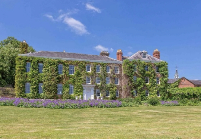 As You Like It at Woodhill Park Estate