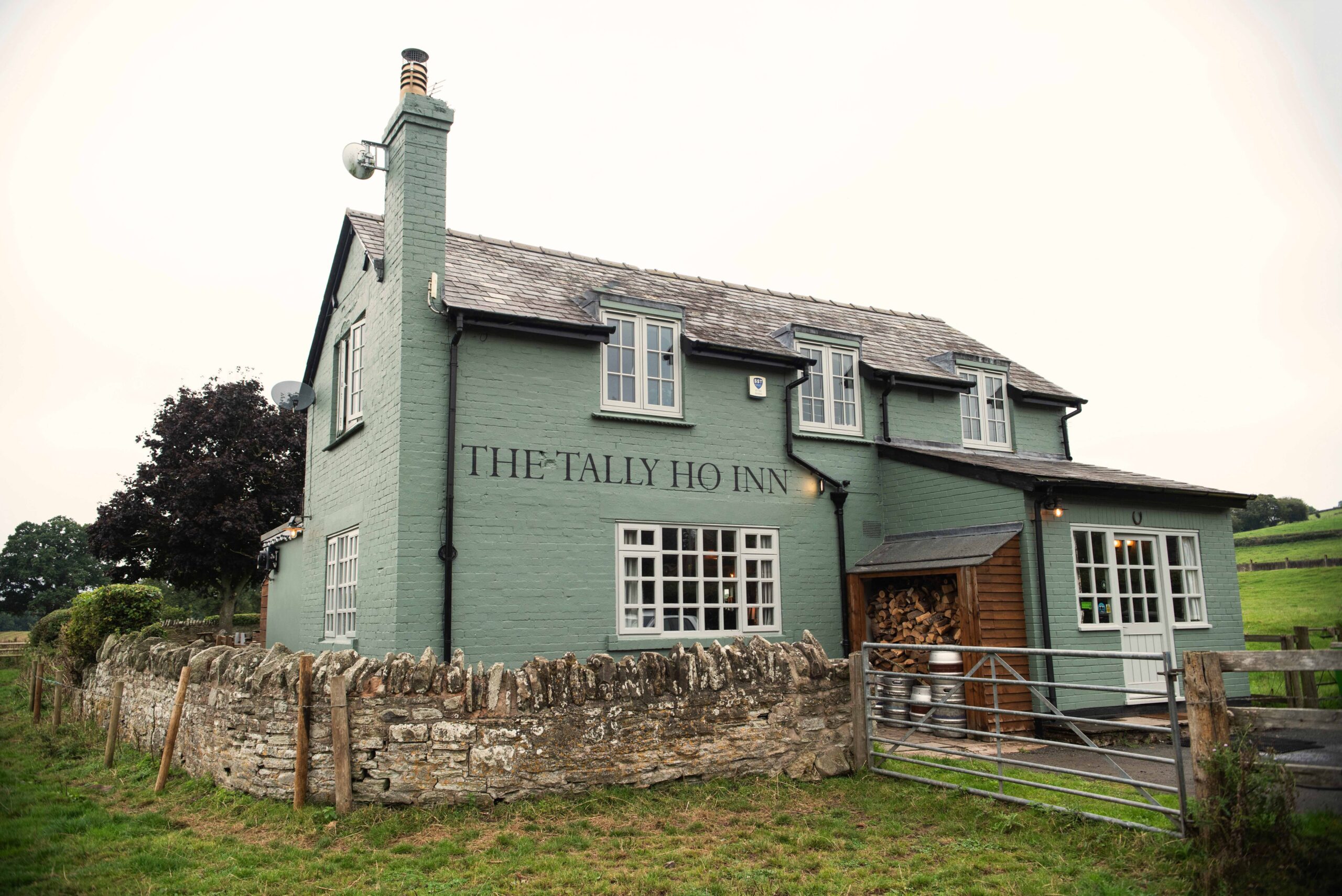 TREASURED SHROPSHIRE PUB WINS REGIONAL AWARD