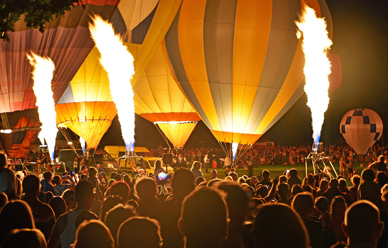 Hot Air Balloons at Oswestry Balloon Festival | Visit Shropshire
