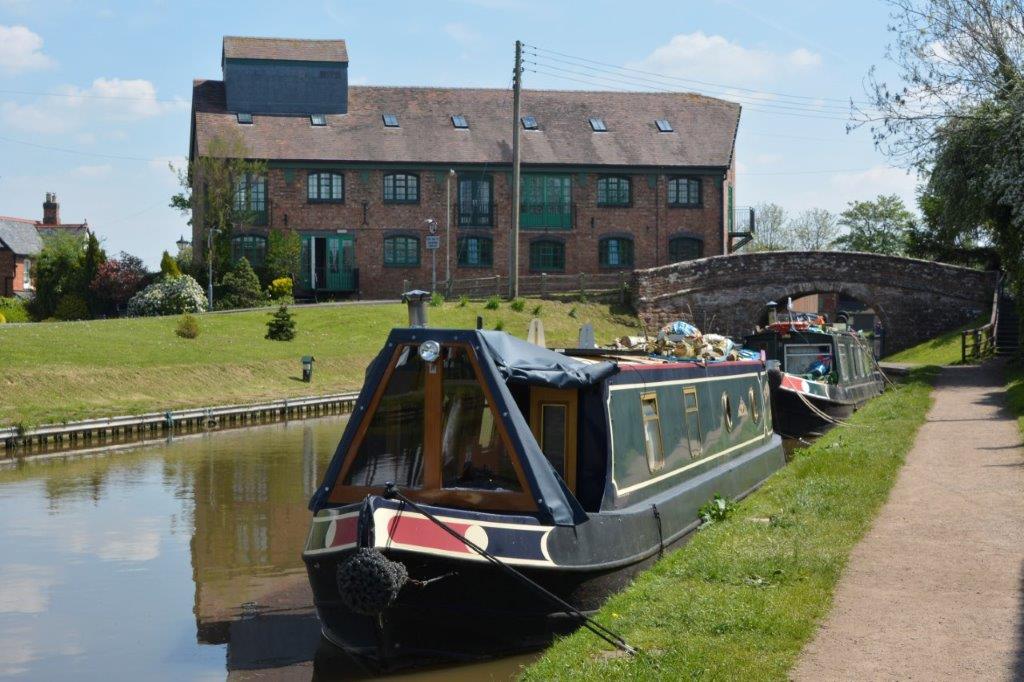 Exploring Market Drayton’s Historic Canals: Walks, Cycling & Hidden Gem